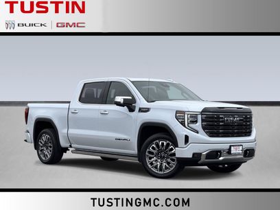 New 2026 GMC Sierra 1500 Denali Ultimate w/ LPO, Black Badging Package
