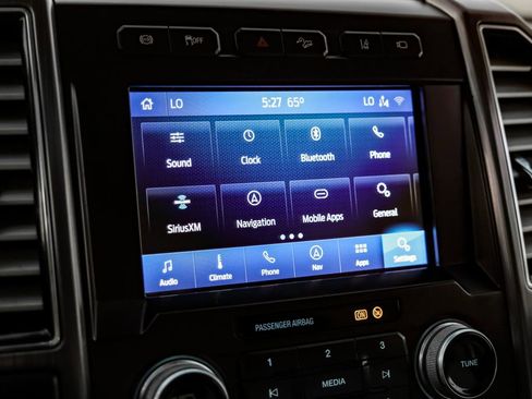 Used 2020 Ford F250 Limited image 28