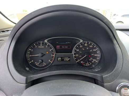 Used 2015 Nissan Altima 2.5 S w/ Power Driver Seat Package FWD image 20