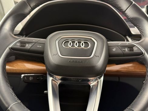Used 2023 Audi Q5 2.0T Premium w/ Convenience Package AWD/4WD image 22