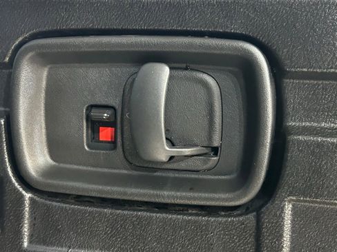 Used 2022 Chevrolet Express 2500 w/ Driver Convenience Package RWD image 45