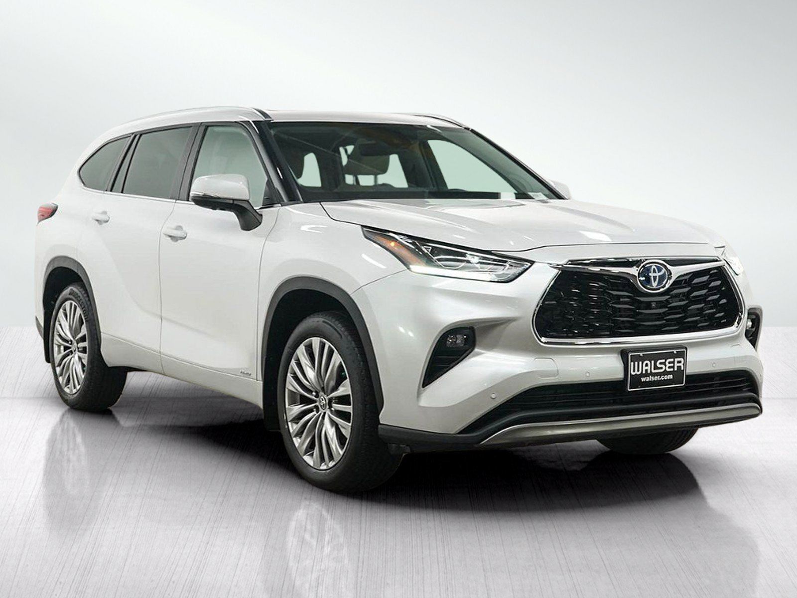 Used 2023 Toyota Highlander Platinum AWD/4WD image 7