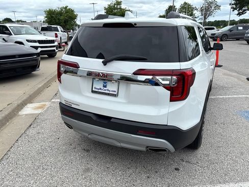Used 2023 GMC Acadia SLT FWD image 23