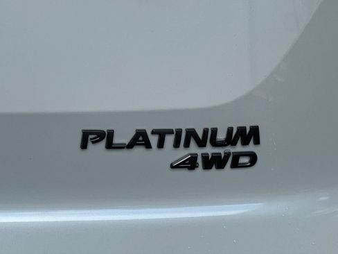 New 2026 Nissan Pathfinder Platinum w/ Cargo Package AWD/4WD image 26