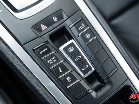 Used 2014 Porsche 911 Carrera 4S AWD/4WD image 20