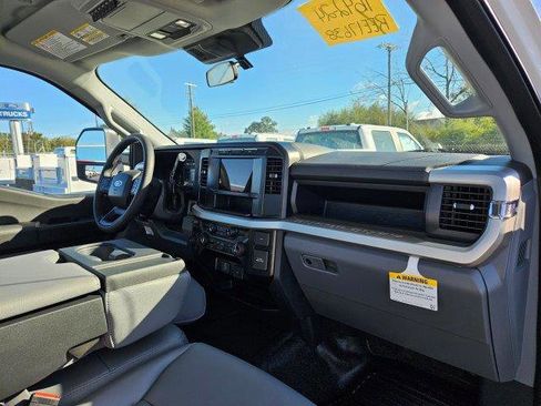 New 2024 Ford F450 XL image 16