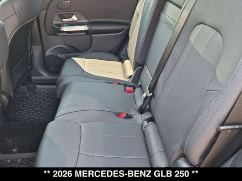 Certified 2026 Mercedes-Benz GLB 250 4MATIC image 3