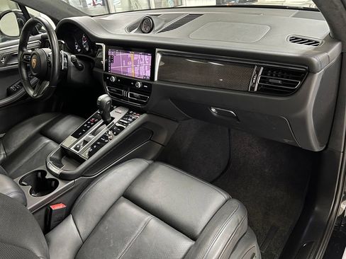 Used 2022 Porsche Macan S AWD/4WD image 25
