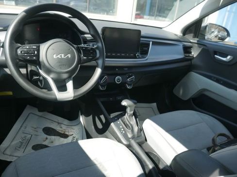 Used 2023 Kia Rio S image 39