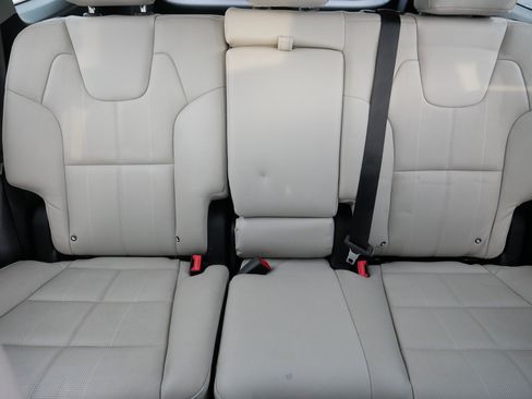 Certified 2021 Kia Telluride EX w/ Towing Package image 13