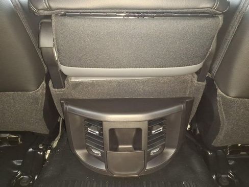 New 2026 RAM 3500 Tradesman AWD/4WD image 27
