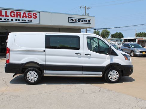 Used 2025 Ford Transit 250 Low Roof w/ Exterior Upgrade Package RWD image 3