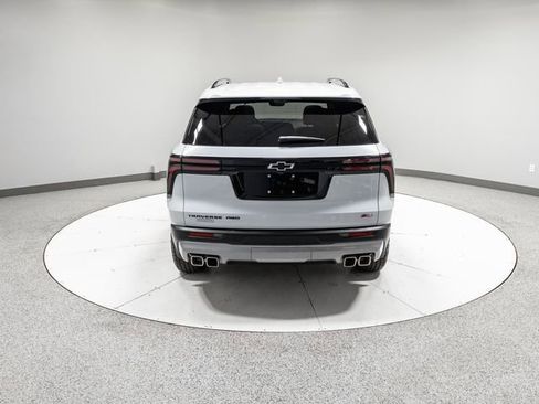 Used 2026 Chevrolet Traverse Z71 AWD/4WD image 36