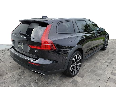 Used 2021 Volvo V60 T5 Cross Country w/ Climate Package AWD/4WD image 6
