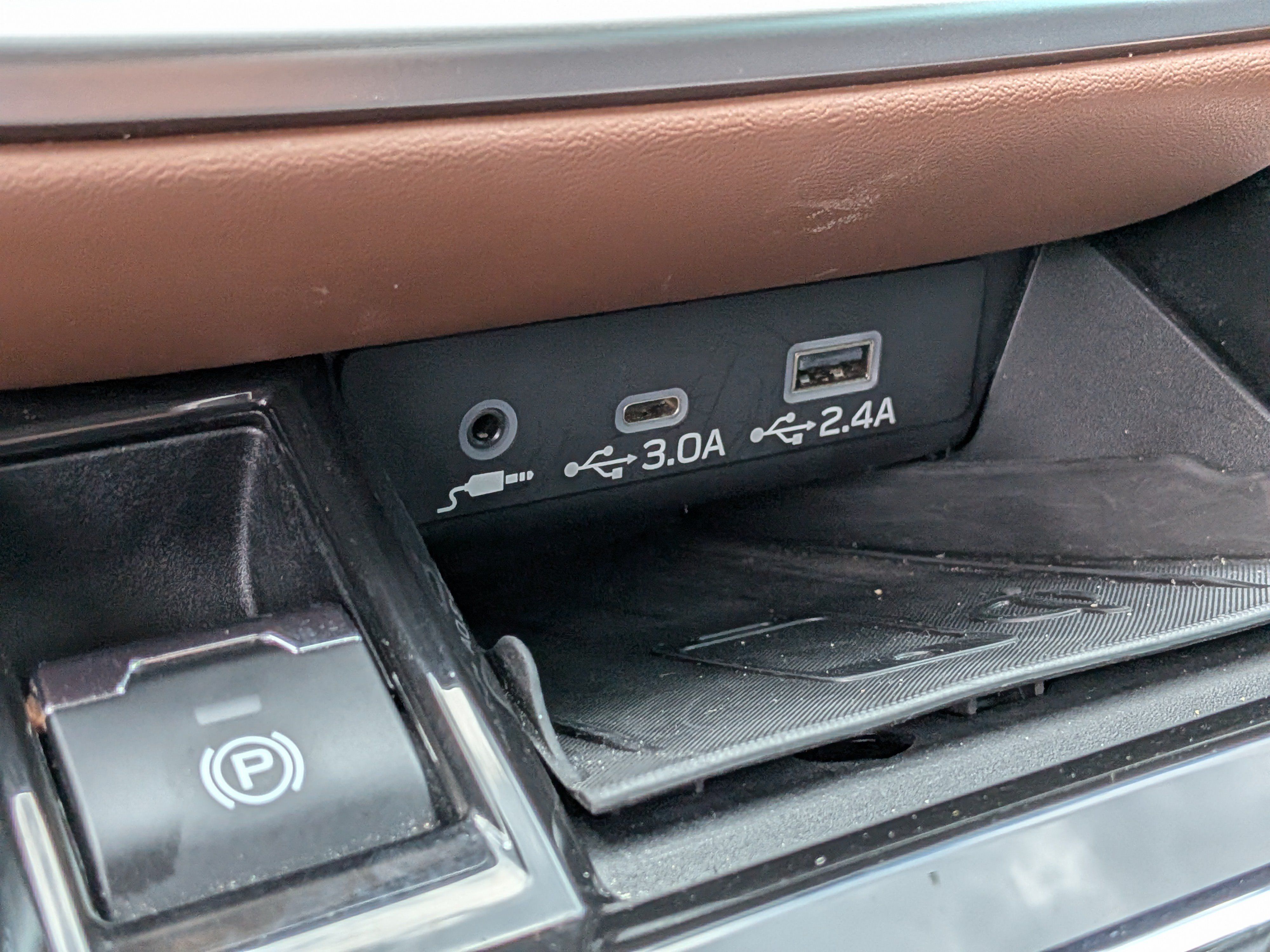 Certified 2024 Subaru Outback Touring XT AWD/4WD image 33