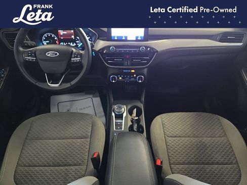 Used 2022 Ford Escape SE w/ Convenience Package FWD image 17
