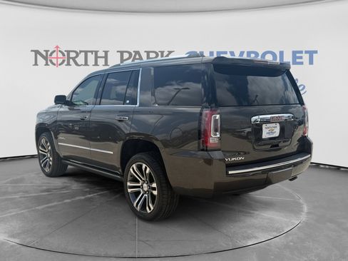 Certified 2019 GMC Yukon Denali w/ Denali Ultimate Package AWD/4WD image 7