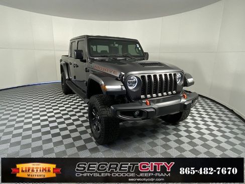 Used 2021 Jeep Gladiator Mojave image 1