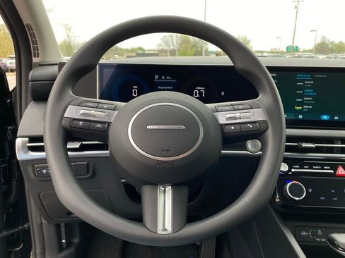 New 2026 Hyundai Tucson SEL FWD image 13