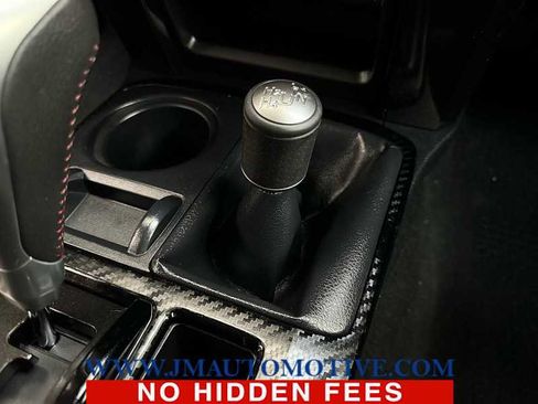 Used 2017 Toyota 4Runner TRD Off-Road image 31