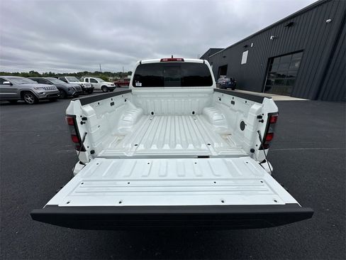 New 2025 Nissan Frontier PRO-4X image 22
