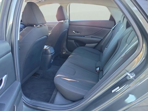 Certified 2024 Hyundai Elantra SEL image 9