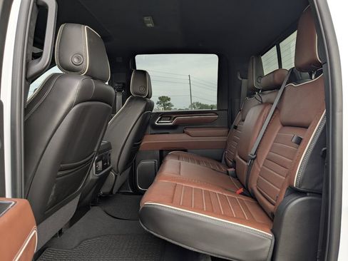 Used 2026 GMC Sierra 2500 Denali Ultimate AWD/4WD image 22