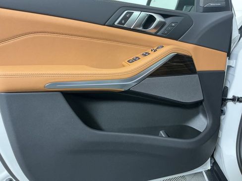 New 2026 BMW X5 sDrive40i image 19
