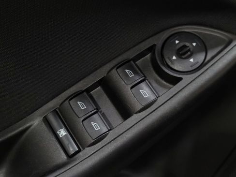 Used 2018 Ford Focus SE image 27