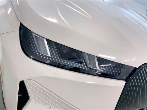 New 2026 BMW iX xDrive45 image 13