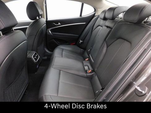 Used 2026 Genesis G70 2.5T image 25