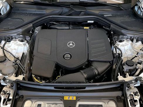 New 2026 Mercedes-Benz GLC 300 4MATIC image 16