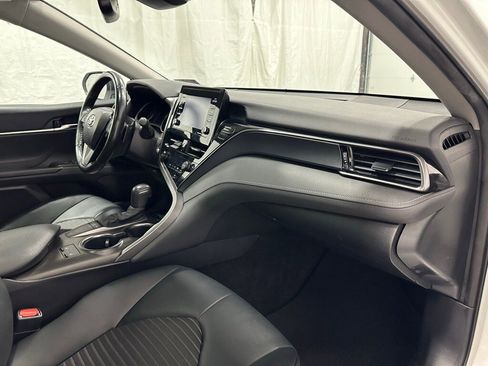 Used 2022 Toyota Camry SE image 56