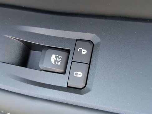 New 2026 Jeep Grand Cherokee Limited image 33