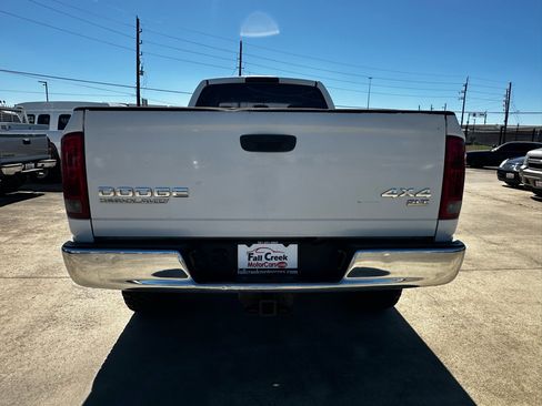 Used 2004 Dodge Ram 3500 Truck SLT w/ Trailer Tow Group image 3