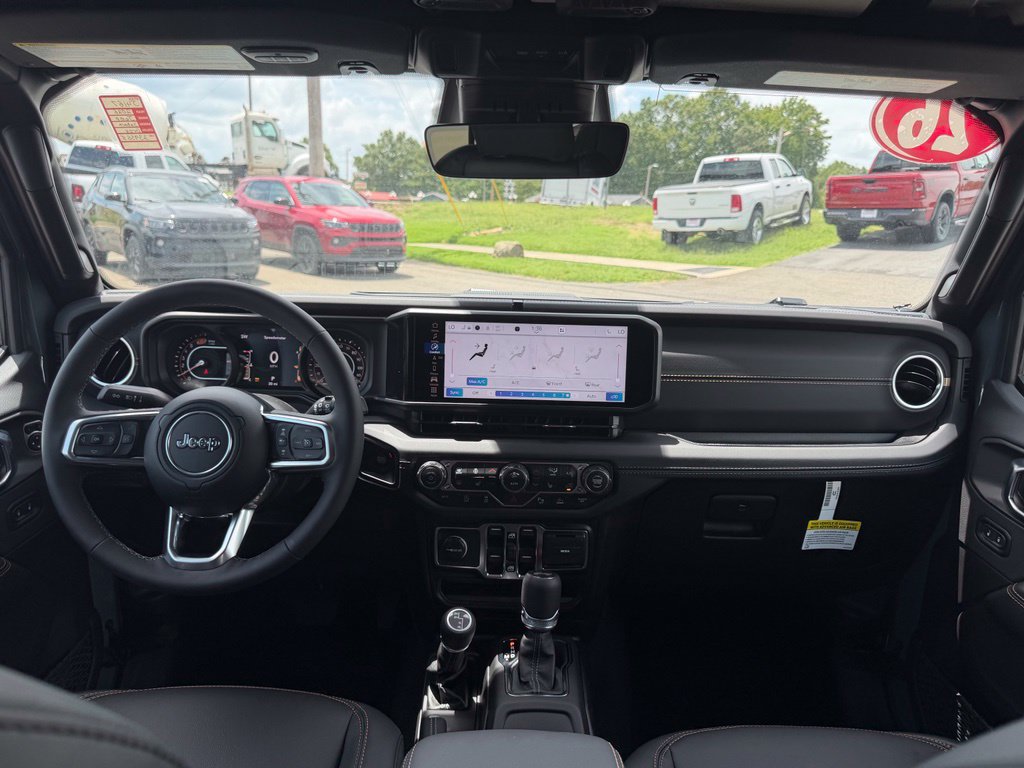 New 2026 Jeep Wrangler Unlimited Sahara AWD/4WD image 41