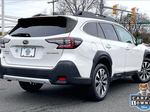 Certified 2023 Subaru Outback Limited image 12