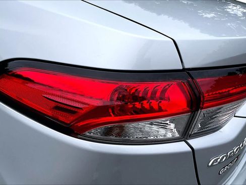 Certified 2020 Toyota Corolla LE FWD image 26
