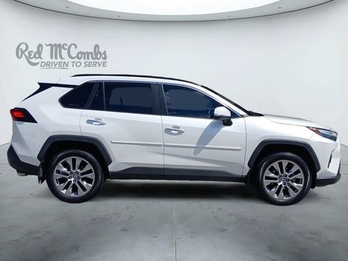 Used 2022 Toyota RAV4 Limited FWD image 6