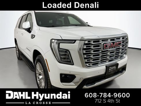 Used 2025 GMC Yukon Denali image 1