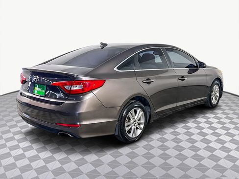 Used 2017 Hyundai Sonata ECO image 10