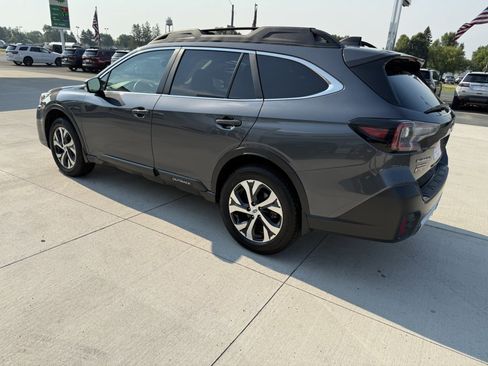 Used 2020 Subaru Outback Limited XT w/ Popular Package #2 AWD/4WD image 6