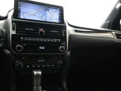 Used 2022 Lexus GX 460 Premium w/ Premium Plus Package AWD/4WD image 15