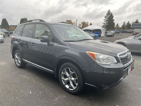 Used 2016 Subaru Forester 2.5i Touring w/ Eyesight & Navigation System image 7