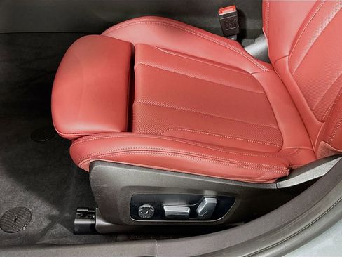 Certified 2023 BMW 330i Sedan w/ M Sport Package image 20