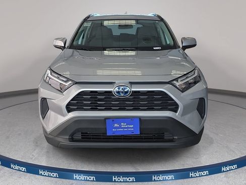 Used 2024 Toyota RAV4 XLE AWD/4WD image 2