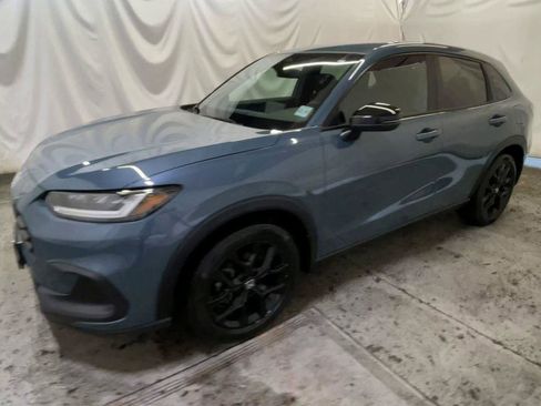 Certified 2025 Honda HR-V Sport image 4