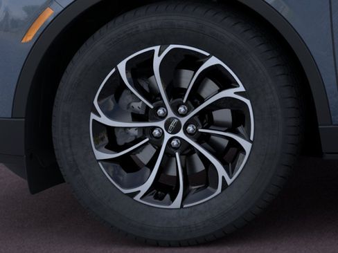 New 2026 Lincoln Nautilus Premier w/ Equipment Group 102A AWD/4WD image 19