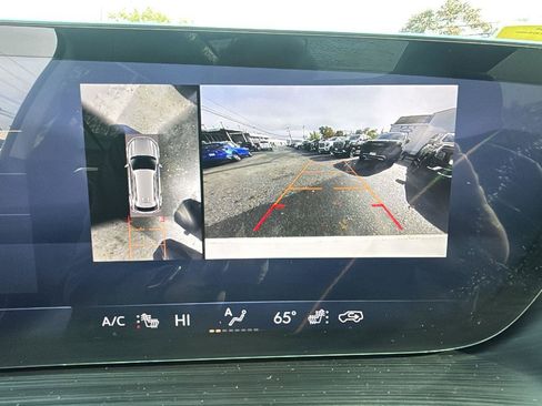 Certified 2025 Buick Envision Avenir image 14