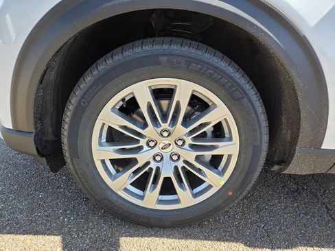 New 2026 Ford Explorer Platinum RWD image 23